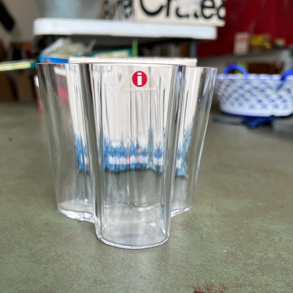 NWT Aalto vase, never used with sticker intact - Picture 2 of 5